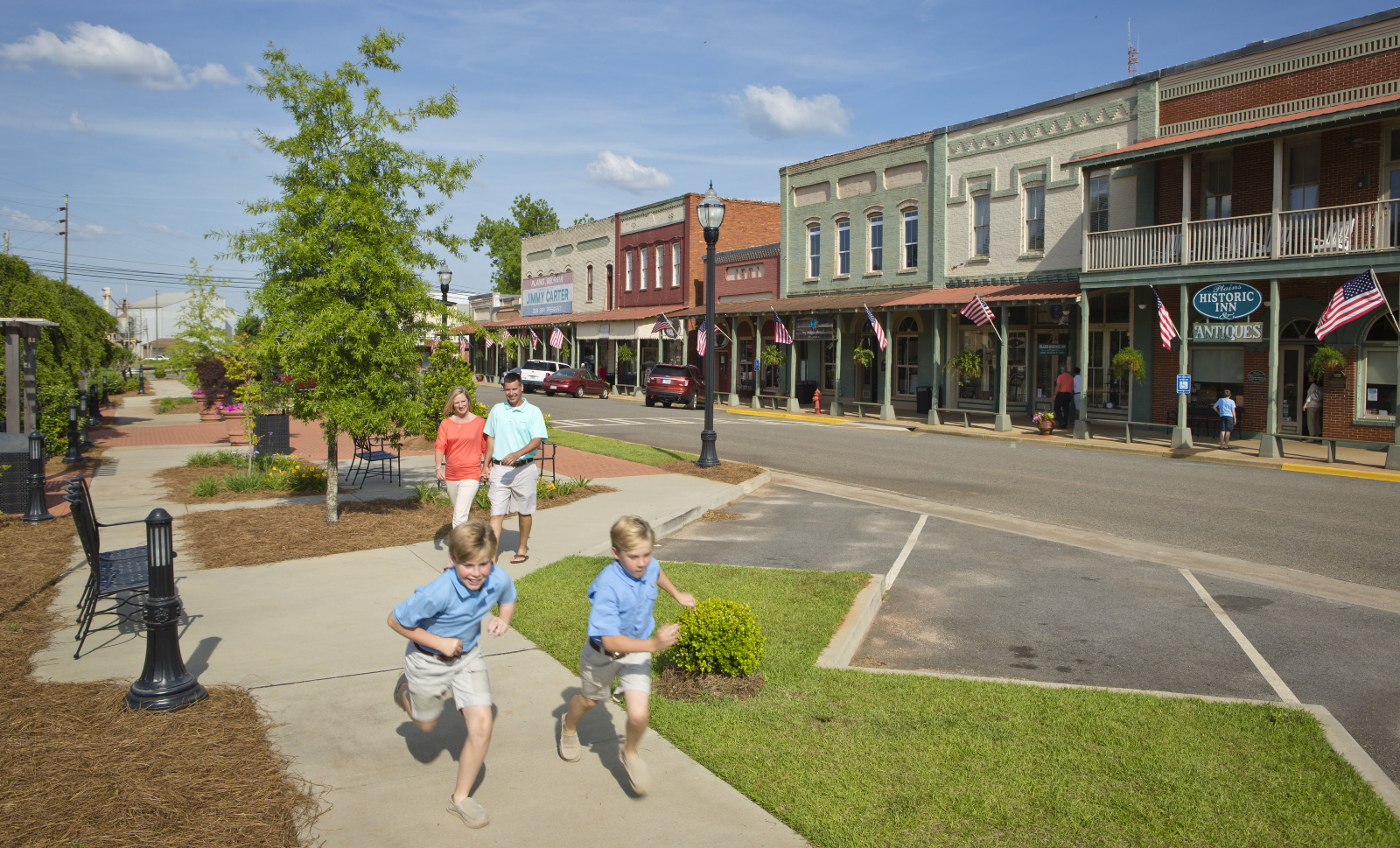 Family walking in downtown Plains, Georgia