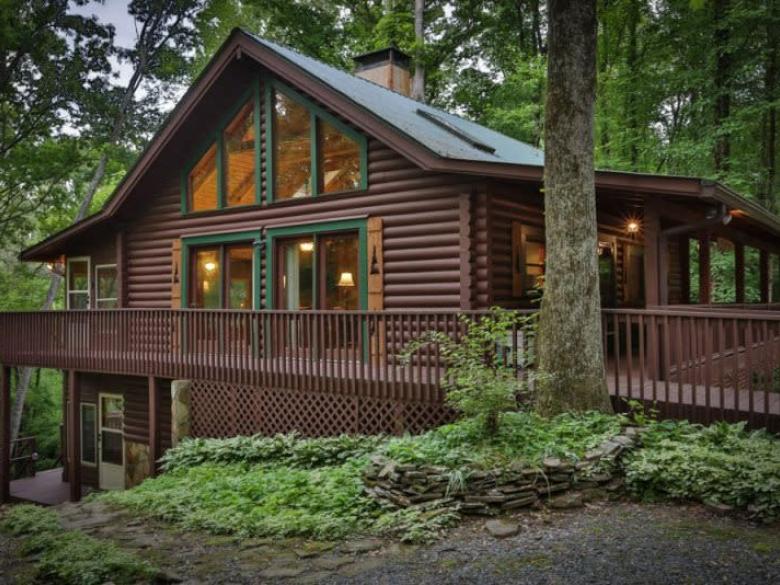 Dragonfly Dreams Luxury Cabin exterior