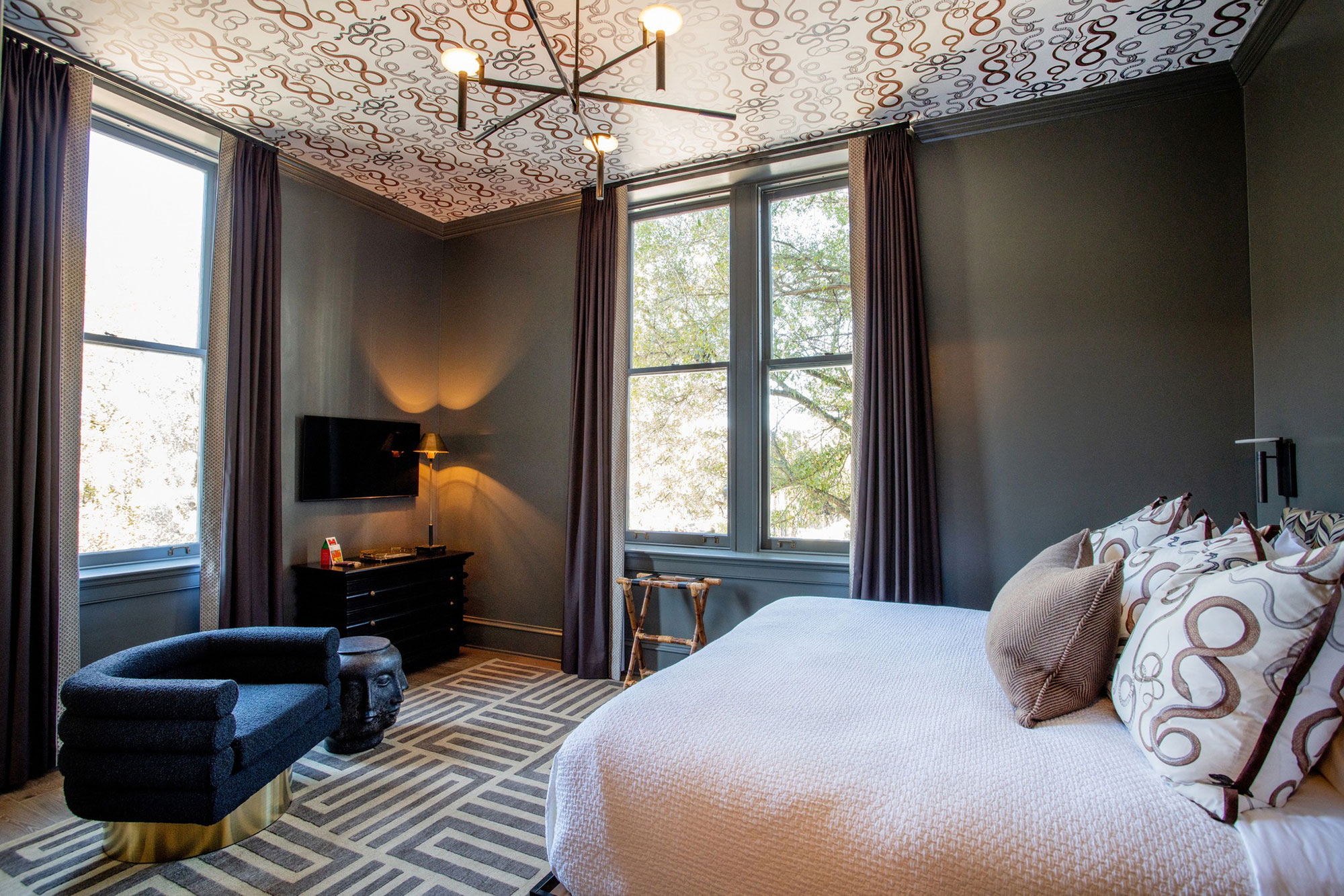 Interior of a guest room at The Bell in Athens, Georgia