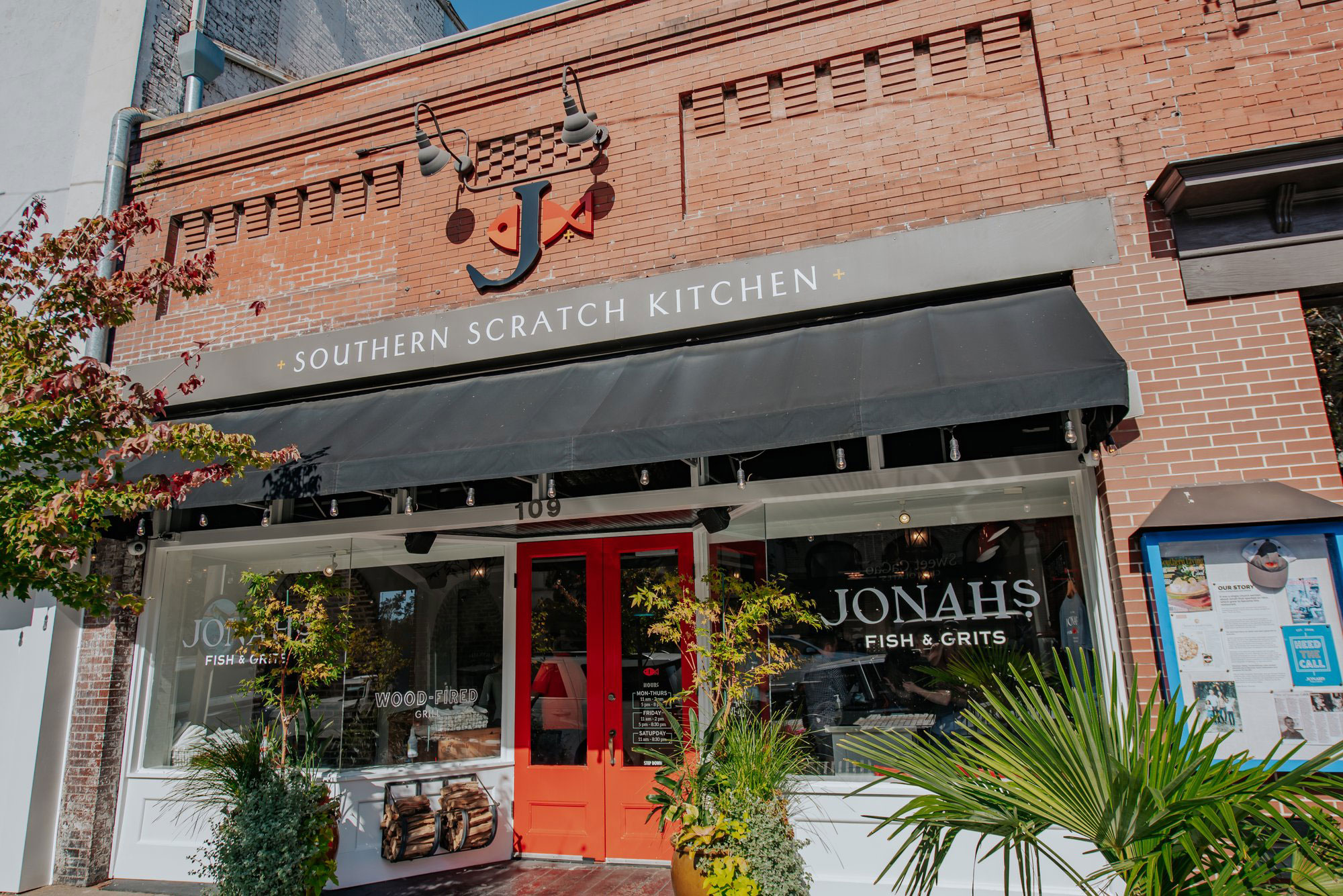 Jonah's Fish & Grits in Thomasville, Georgia
