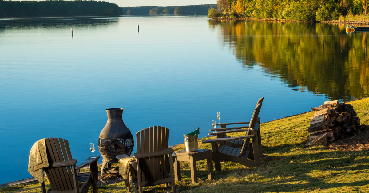 Relax on the shores of Lake Oconee
