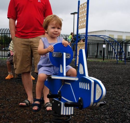 DeKalb Peachtree Park playground. Photo by Lesli Peterson