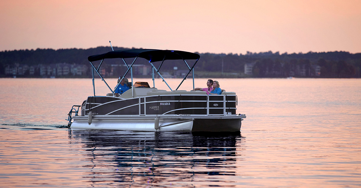 Sunset boat ride on Lake Oconee