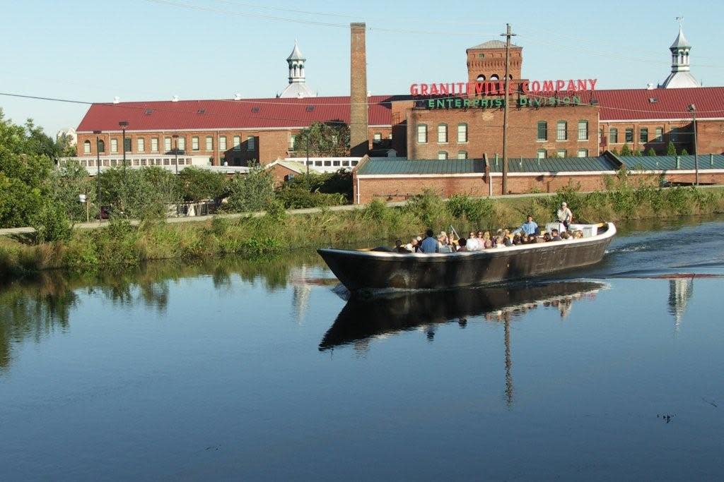Canoe