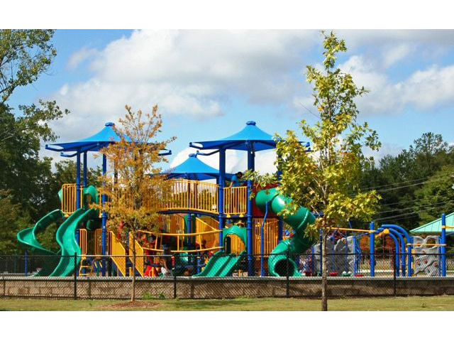 Club Drive Park