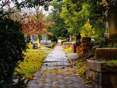 Oakland Cemetery in Atlanta. Photo by @bigjmoody
