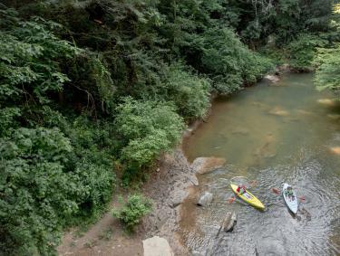 Aerial view of kayaks on Carters Lake in Ellijay, Georgia