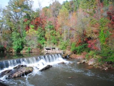 Chattahoochee River flowing behind Nora Mill