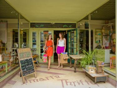 Exterior of Frontier shop in Athens, Georgia