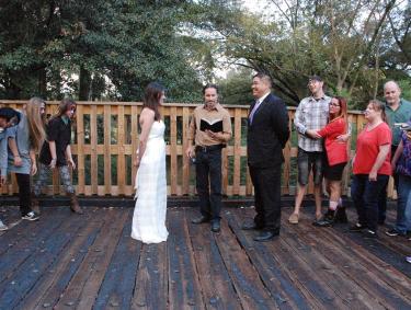 Plan your Walking Dead-themed wedding in downtown Senoia, Georgia.