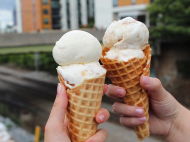 Jeni's Splendid Ice Creams in Atlanta. Photo by Syd, @snackswithsyd