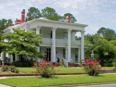 Dorminy - Massee House Bed & Breakfast in Fitzgerald, Georgia