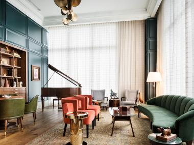Interior of the library at the Perry Lane Hotel in Savannah, Georgia