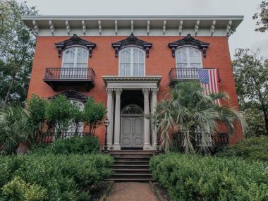 Exterior of Mercer-Williams House in Savannah, Georgia