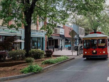 Trolley downtown Milledgeville