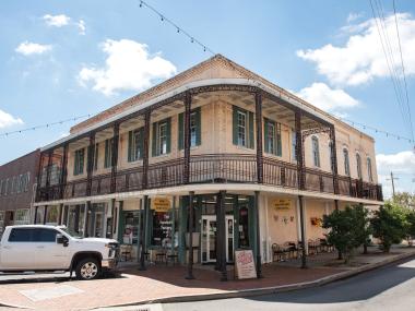 Exterior of The Sandwich Factory in Conyers, Georgia