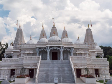 BAPS Shri Swaminarayan Mandir in Lilburn, Georgia