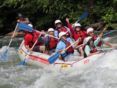 Whitewater rafting with Rolling Thunder in McCaysville, Georgia