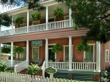 Spencer House Inn Bed & Breakfast in St. Marys, Georgia