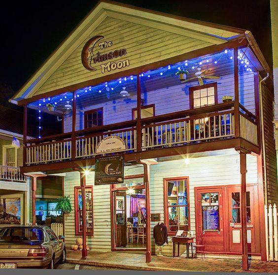 The Crimson Moon, Dahlonega