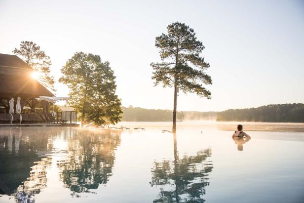 Infinity pool at The Ritz-Carlton Reynolds, Lake Oconee