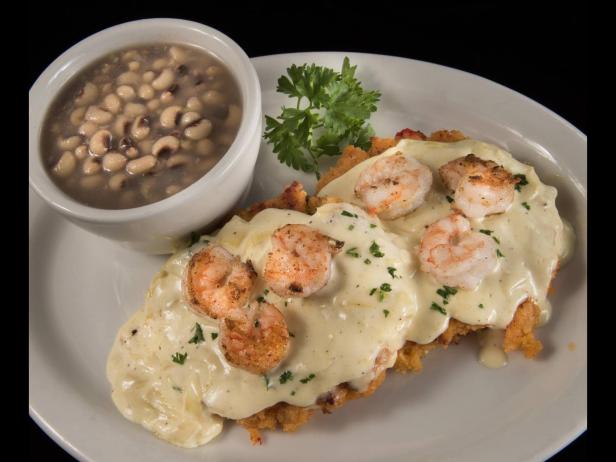 Shrimp cakes at Driftwood Bistro on Jekyll Island, Georgia