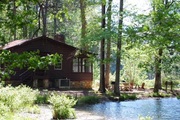 Cabin at F.D. Roosevelt State Park in Pine Mountain, Georgia.