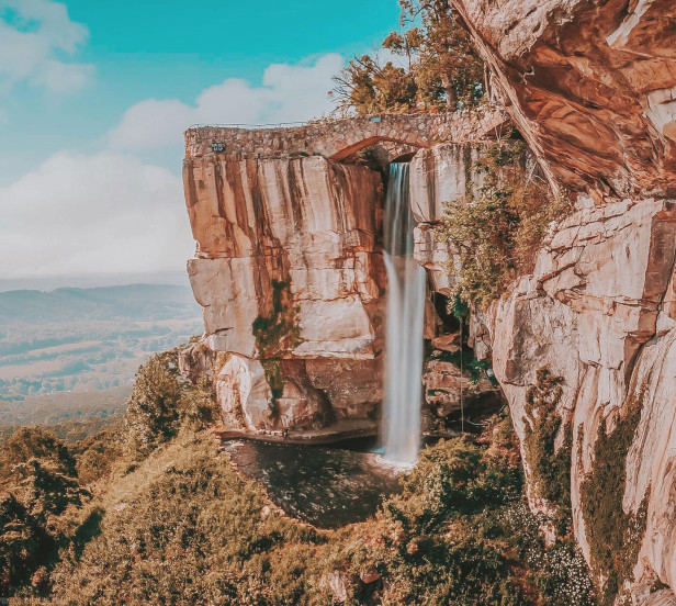 Lover's Leap waterfall at Rock City Gardens in Lookout Mountain, Georgia. Photo by @of_these_mountains