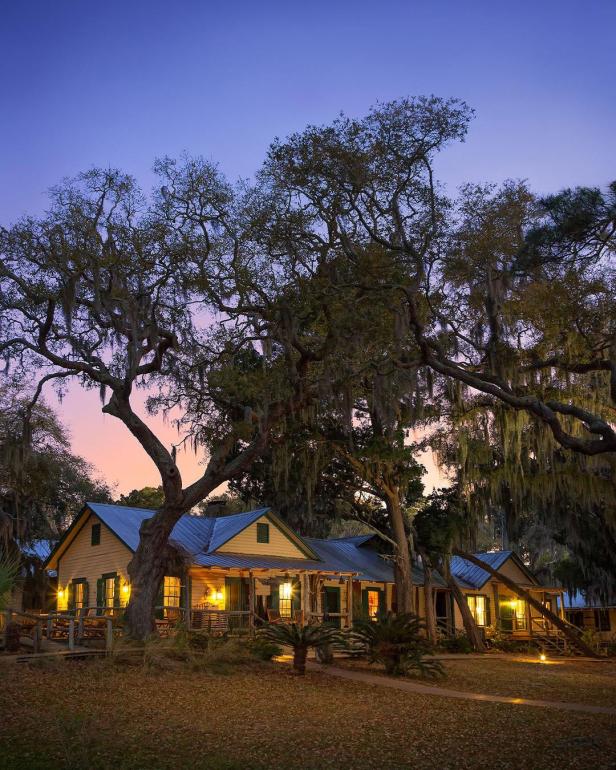 Cabin at Little St. Simons Island, Georgia. Photo by @goldenisles