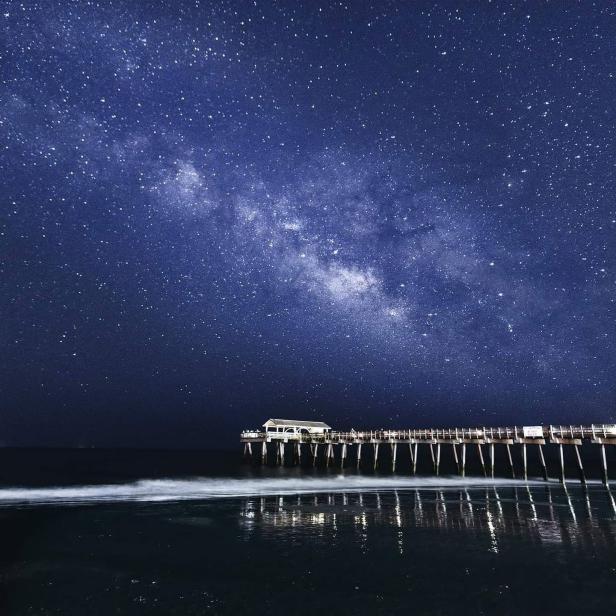 Stars over Tybee Island, Georgia. Photo by @audreysaperture