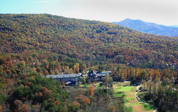 Mountain landscape around Brasstown Valley Resort