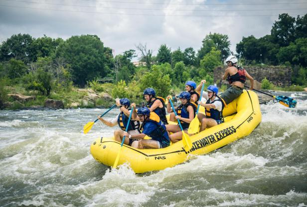 Whitewater rafting in Columbus, Georgia. Photo by @whitewaterexpress