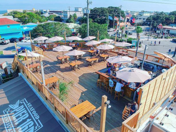 Rooftop dining at Pier 16 Seafood Restaurant on Tybee Island, Georgia