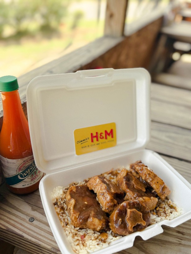 Oxtails at Climmie's H&M Bar-B-Que and Soul Food in Thomasville, Georgia