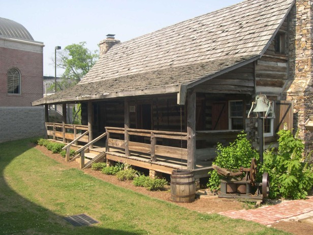 White Path Cabin at Northeast Georgia History Center in Gainesville, Georgia