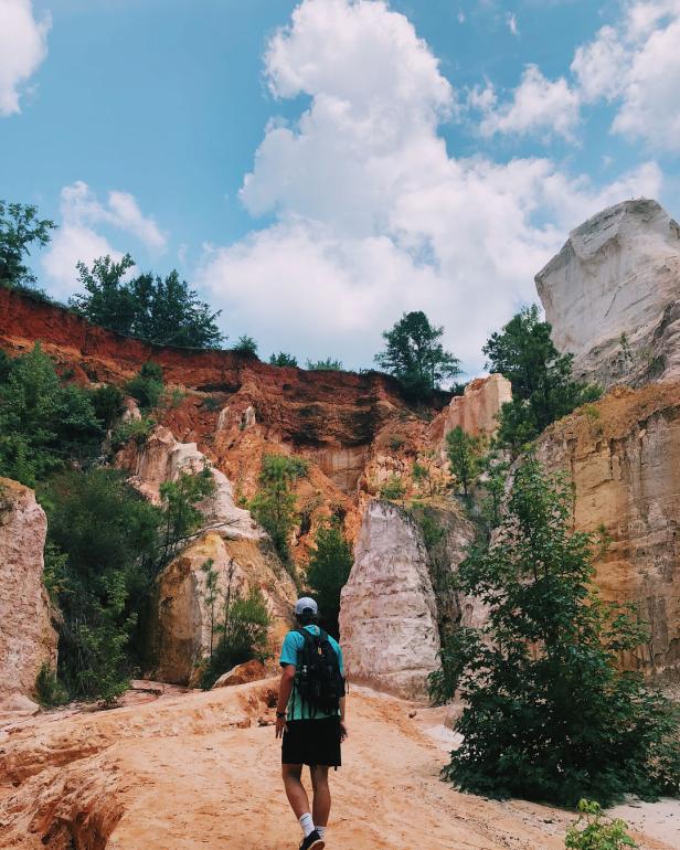 Hiking in Providence Canyon in Lumpkin, Georgia