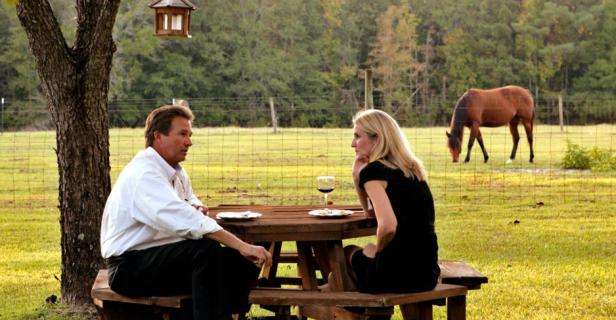 Outdoor dining at Dublin Farm in Dublin, Georgia