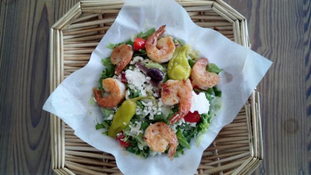 George and Louie's Greek Salad