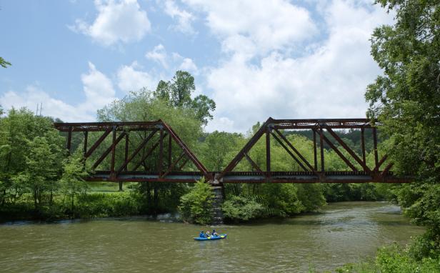 Kayaking the Toccoa River
