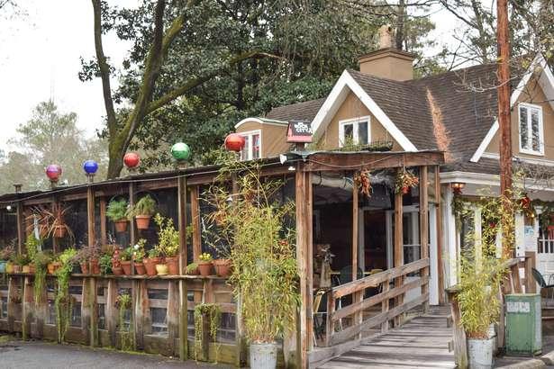 Treehouse Pub in Atlanta
