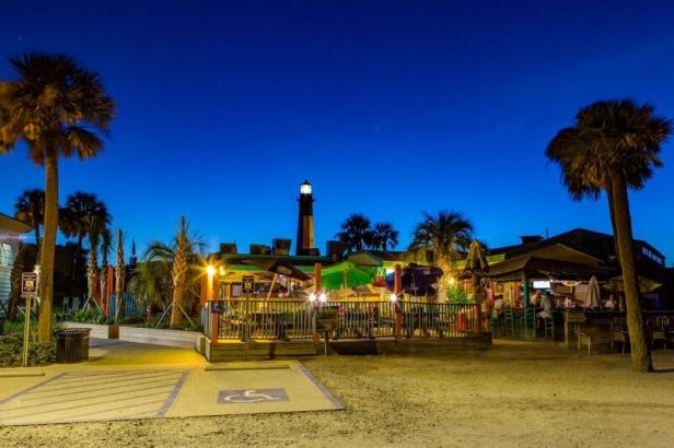 North Beach Bar & Grill on Tybee Island