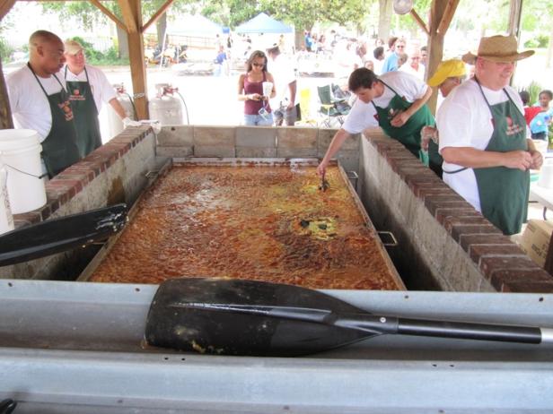 World's Largest Peach Cobbler