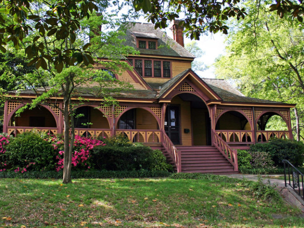Exterior of The Wren's Nest in Atlanta, Georgia