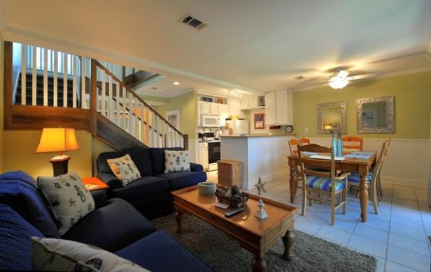 Three bedroom villa at Villas By the Sea on Jekyll Island