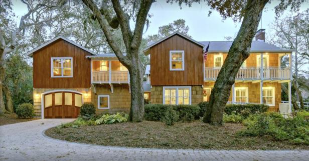 The Grey Owl Inn on St. Simons Island, Georgia