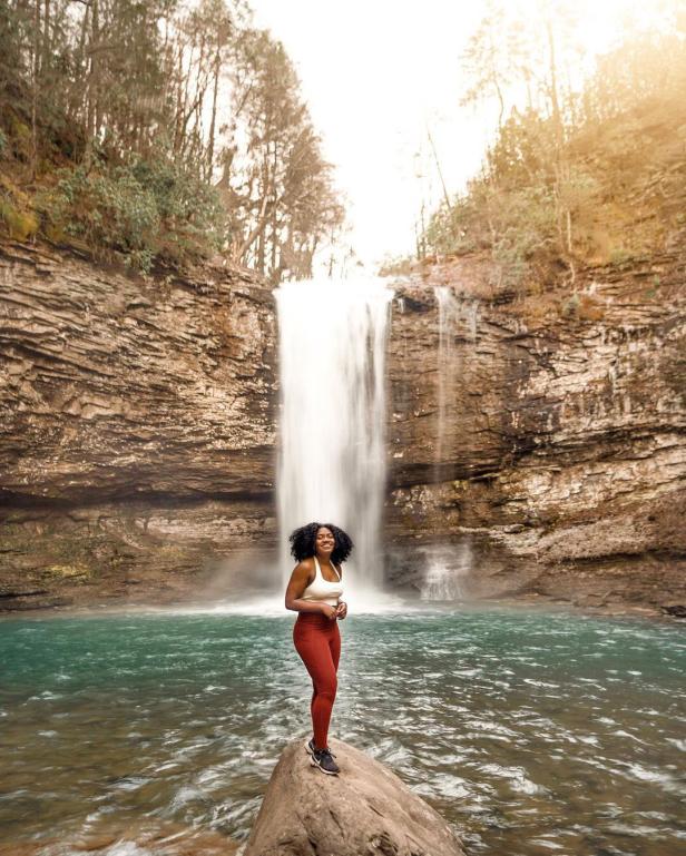 Waterfall at Cloudland Canyon State Park in Rising Fawn, Georgia. Photo by @_asipoftee