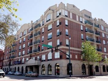 Welcome to the Hilton Garden Inn Savannah Historic District.
