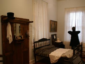 Andrew's Raiders Room