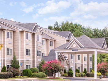 Microtel North Exterior