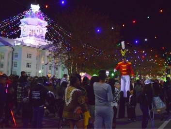 Lights! Lights! Thanksgiving Night!